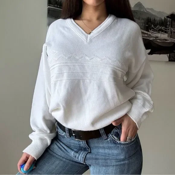 90s vintage white neck embroidered minimalist jumper - Picture 4 of 8